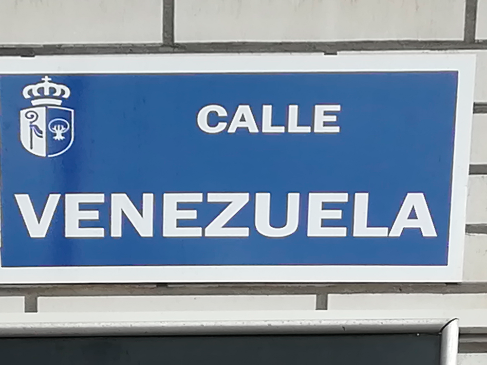 CALLE VENEZUELA